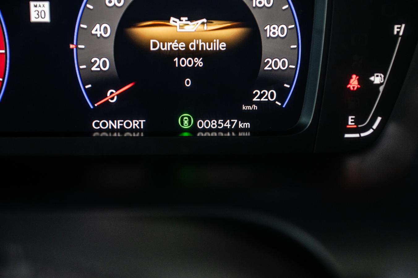 2025 Acura ADX - Image 21