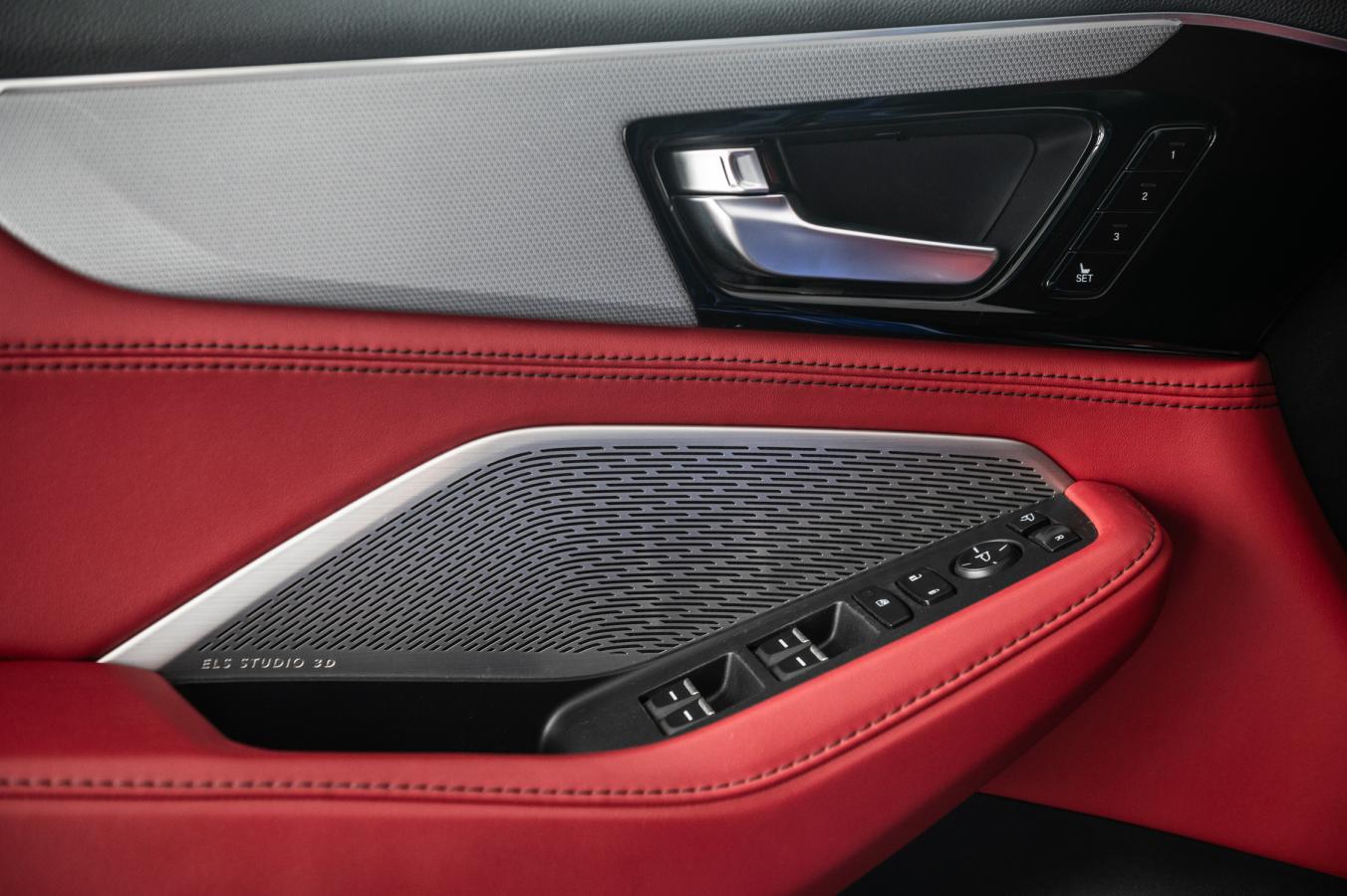 2022 Acura MDX - Image 12