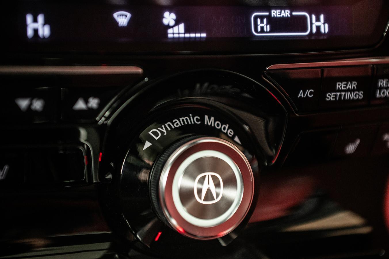 2022 Acura MDX - Image 26