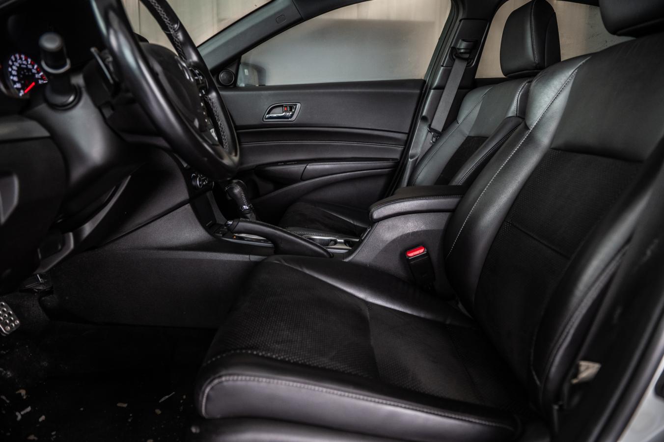 2018 Acura ILX - Image 31