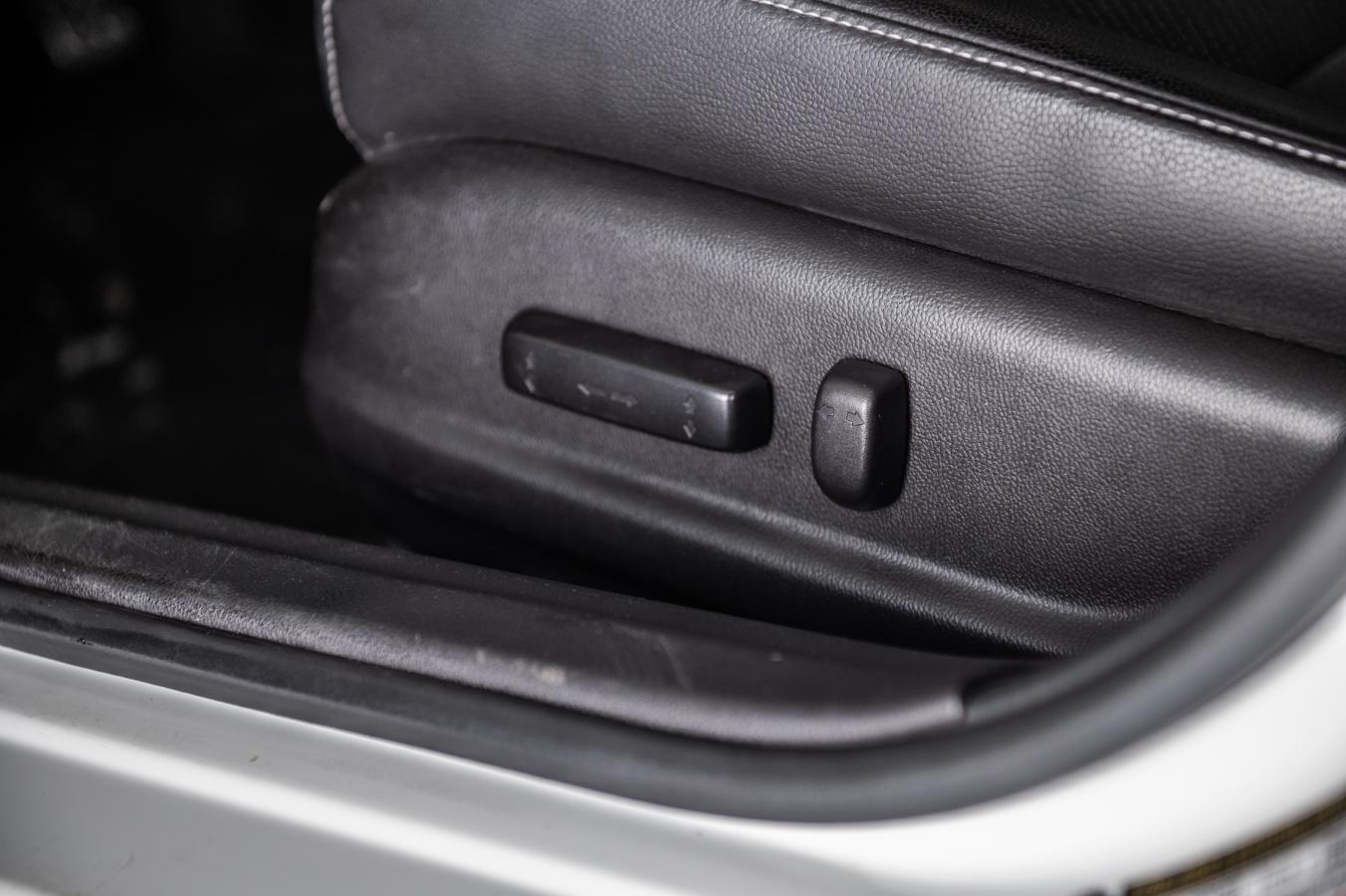 2018 Acura ILX - Image 32