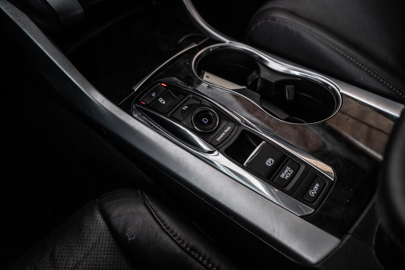 2019 Acura TLX - Image 25