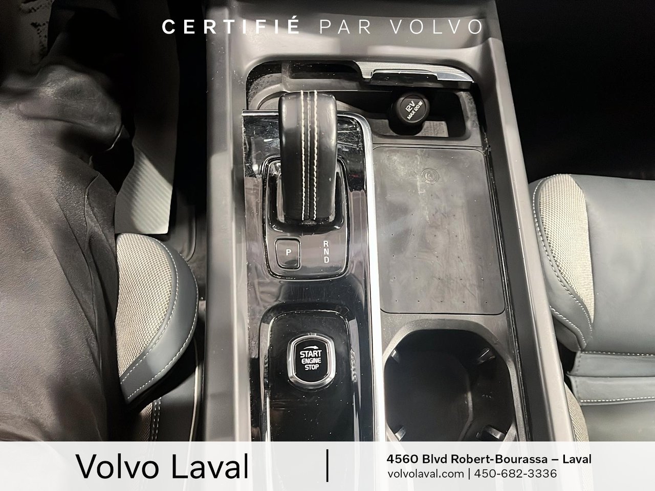 2022 Volvo XC60 - Image 15