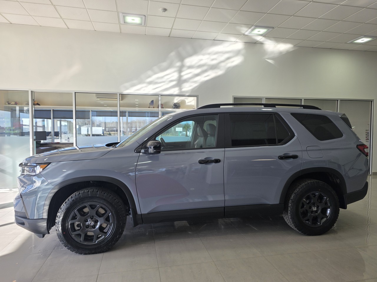 2025 Honda Pilot - Image 5