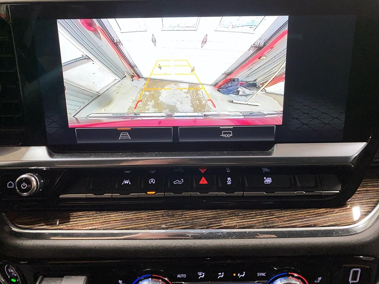 2023 GMC Sierra 1500 - Image 16