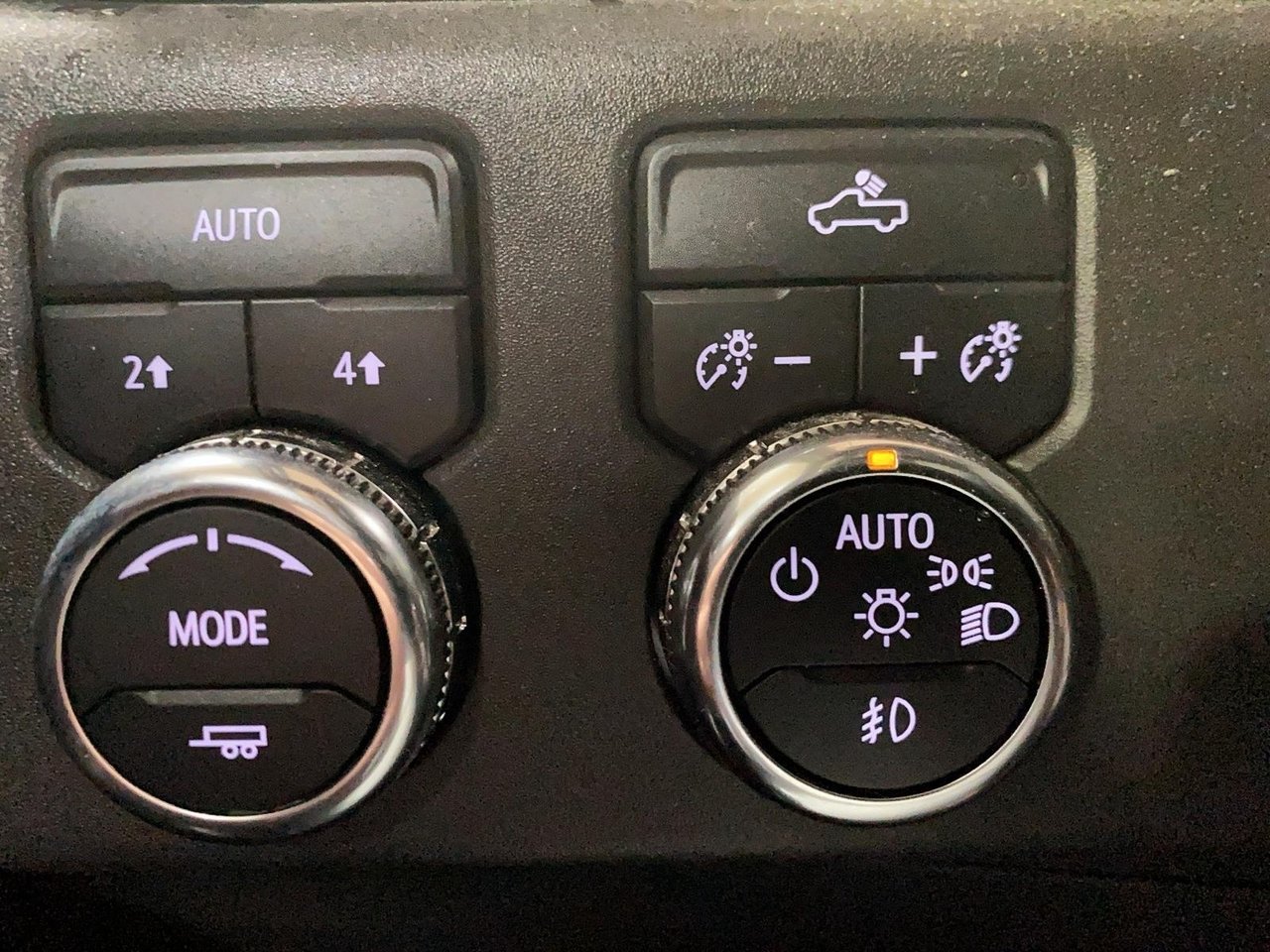 2023 GMC Sierra 1500 - Image 20