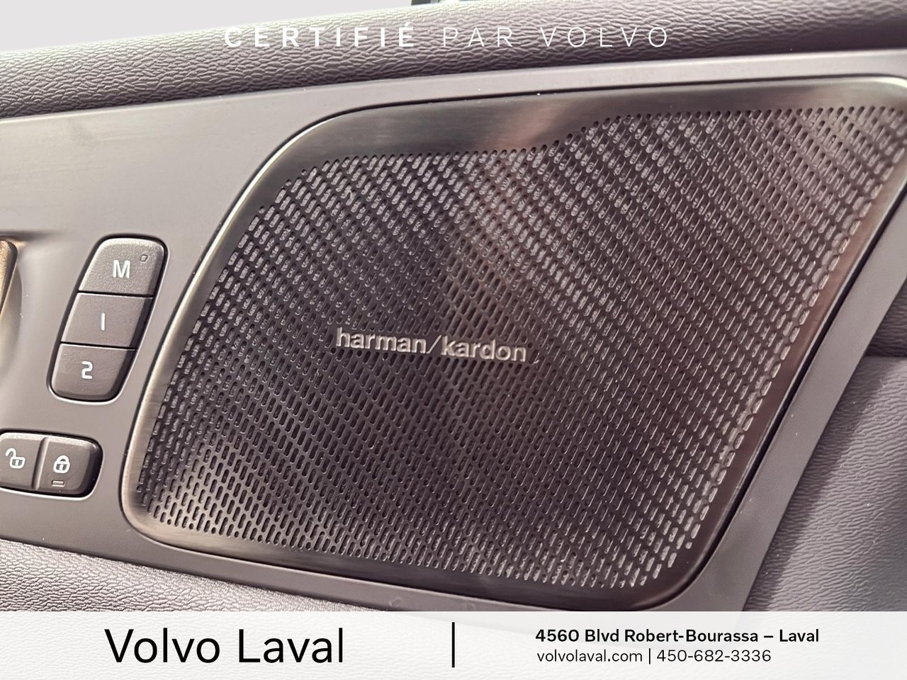 2023 Volvo XC60 - Image 12