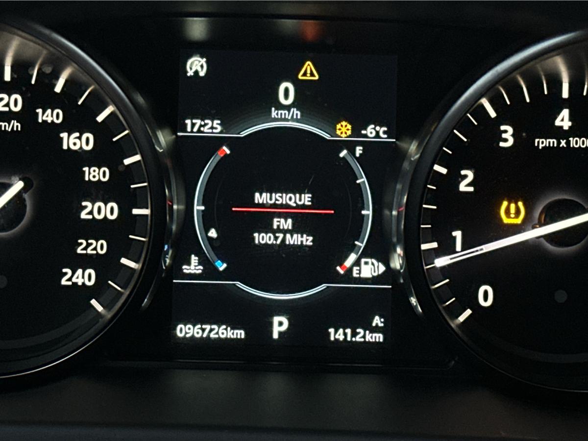 2019 Land Rover Discovery Sport - Image 15