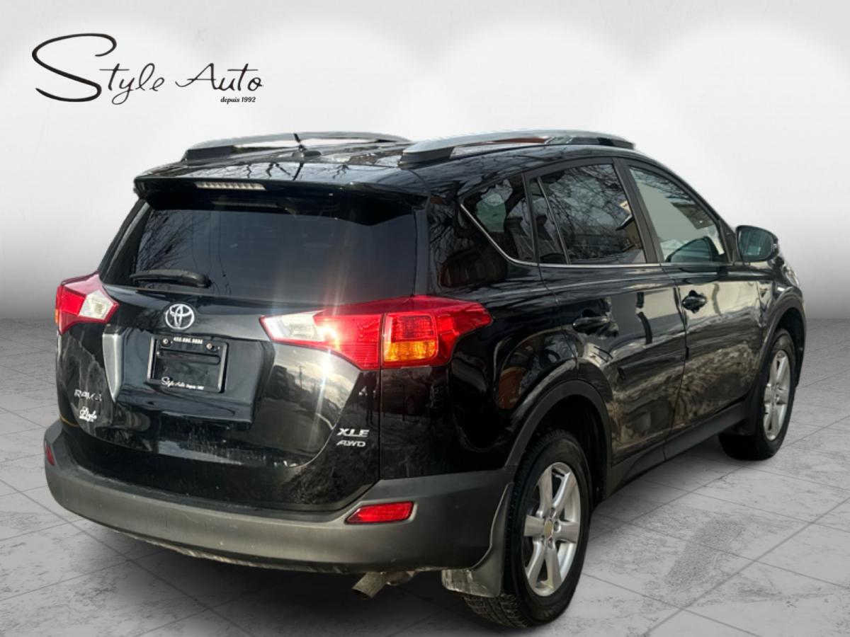 2014 Toyota RAV4 - Image 6