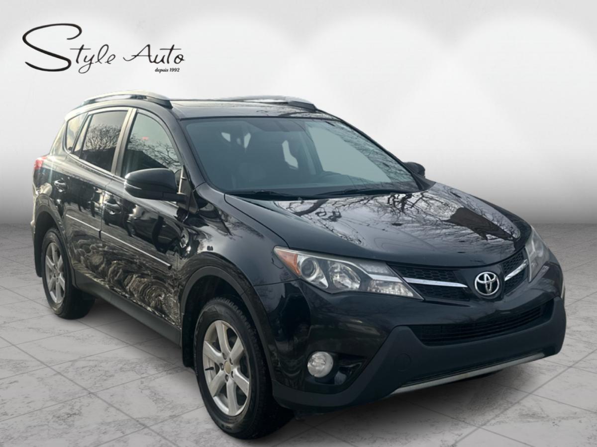 2014 Toyota RAV4 - Image 8
