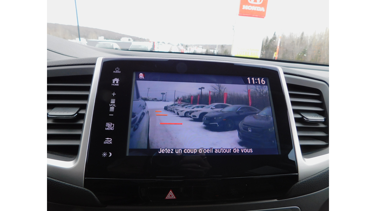 2017 Honda Ridgeline - Image 37