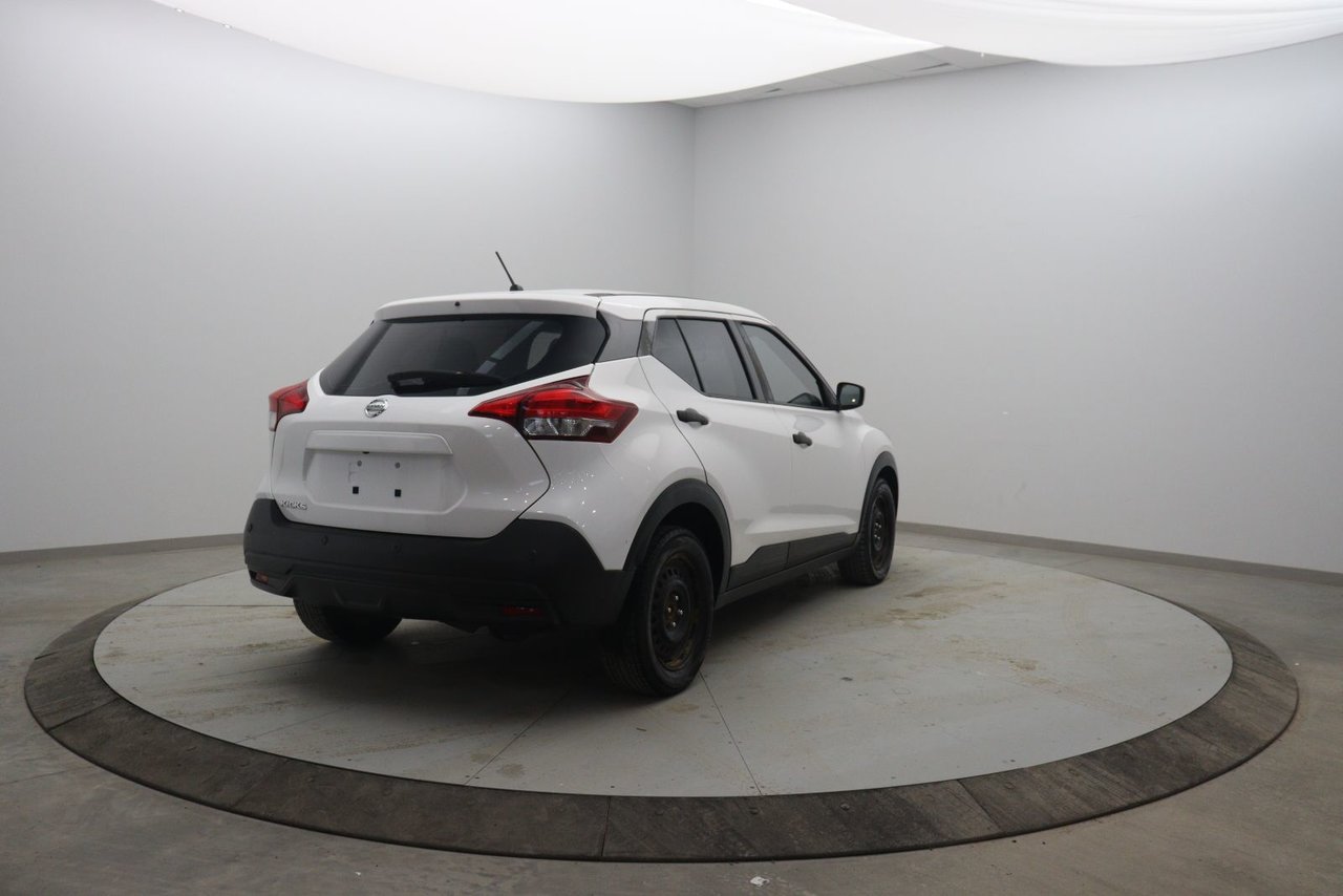 2020 Nissan Kicks - Image 4