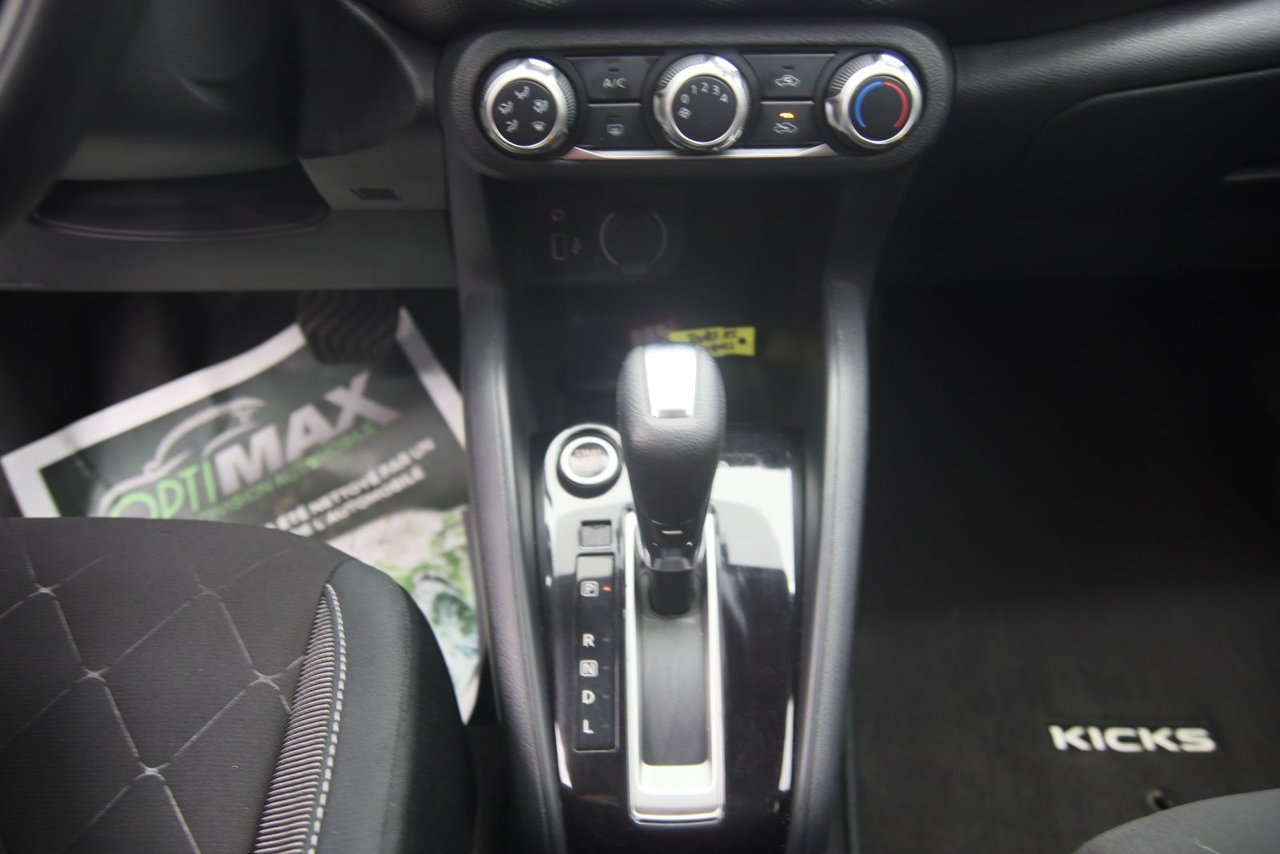 2020 Nissan Kicks - Image 13