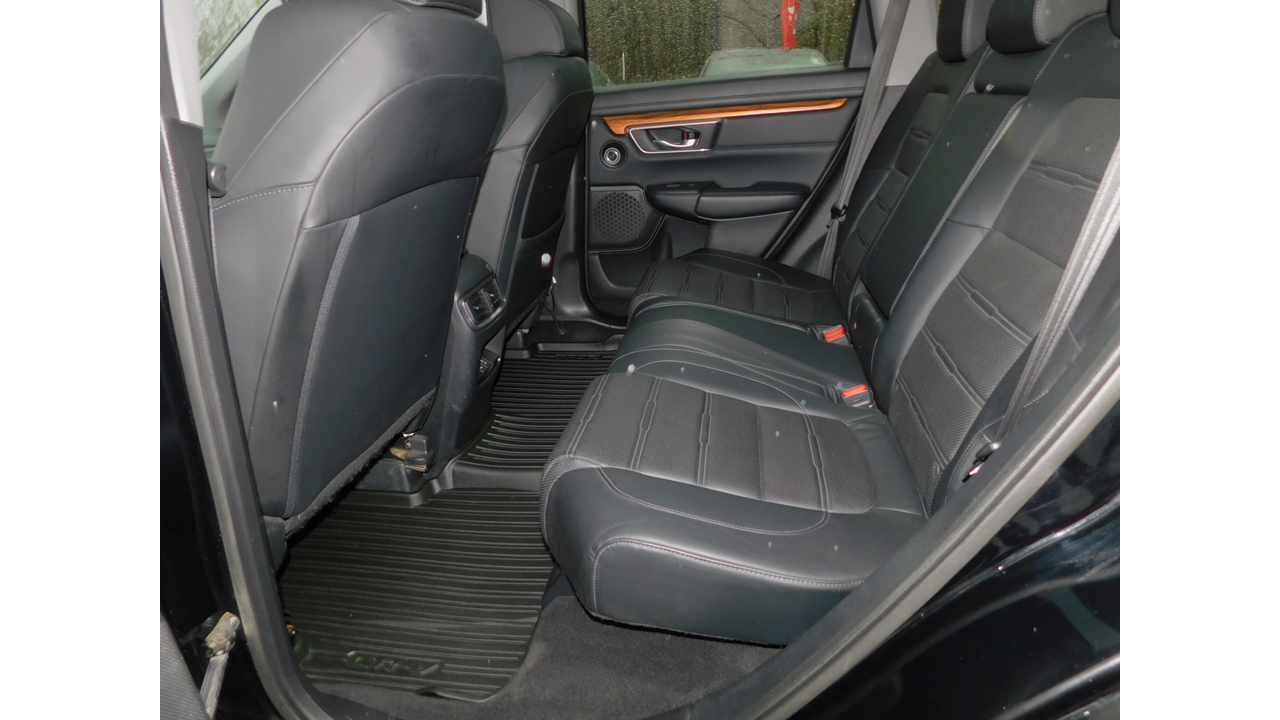 2017 Honda CR-V - Image 19