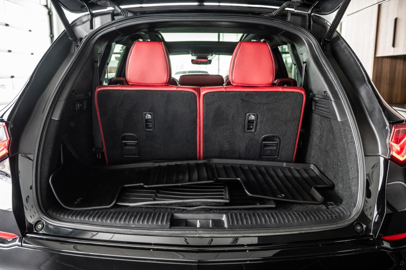 2023 Acura MDX - Image 11