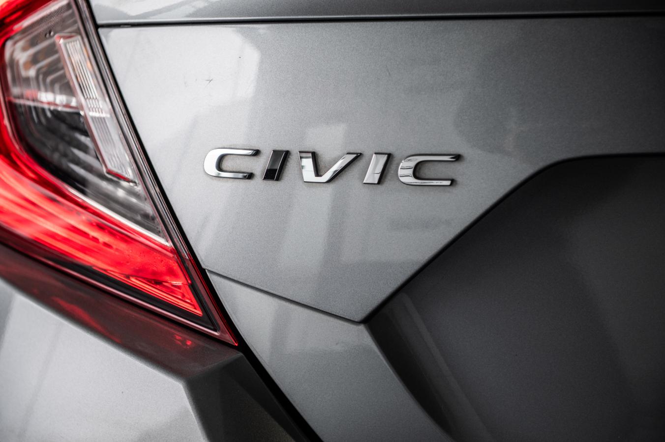 2016 Honda Civic - Image 8