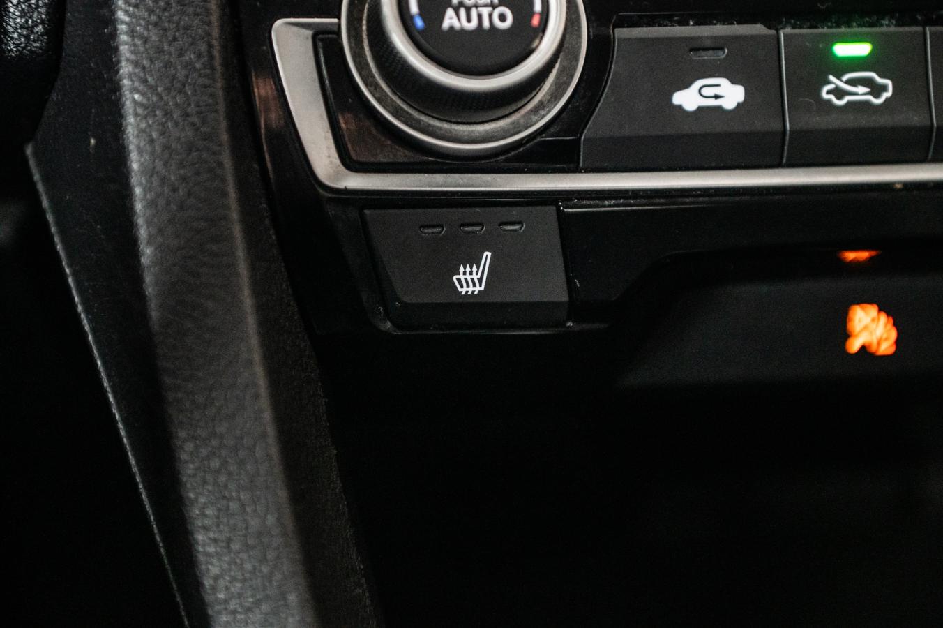 2016 Honda Civic - Image 19