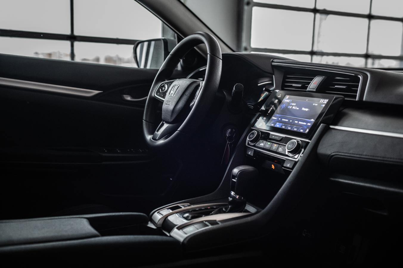 2016 Honda Civic - Image 26