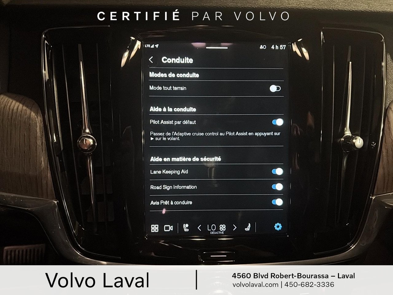 2022 Volvo V90 Cross Country - Image 17