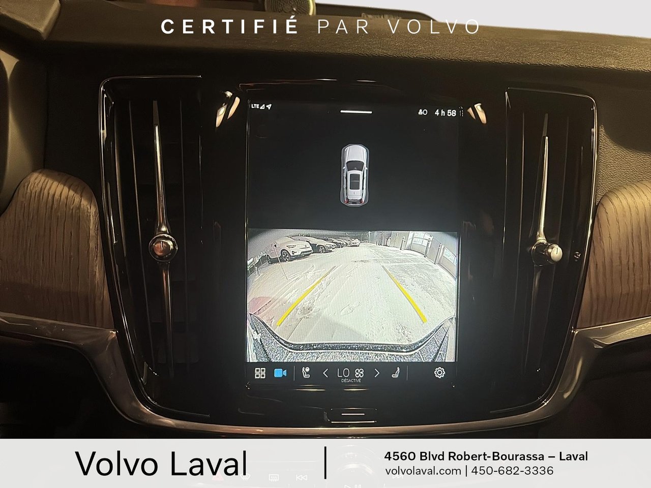 2022 Volvo V90 Cross Country - Image 21