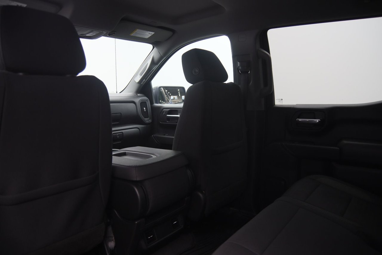 2023 Chevrolet Silverado 1500 - Image 9
