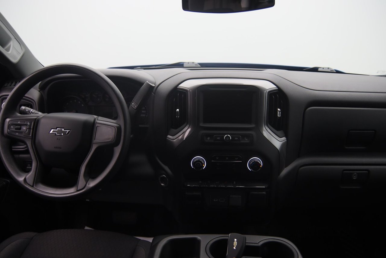 2023 Chevrolet Silverado 1500 - Image 11