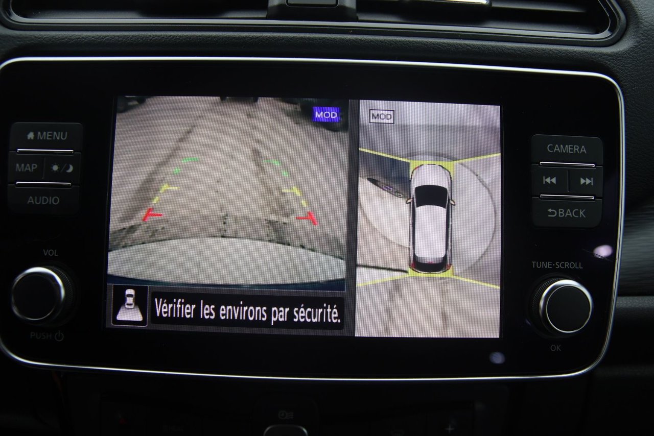 2019 Nissan LEAF - Image 14