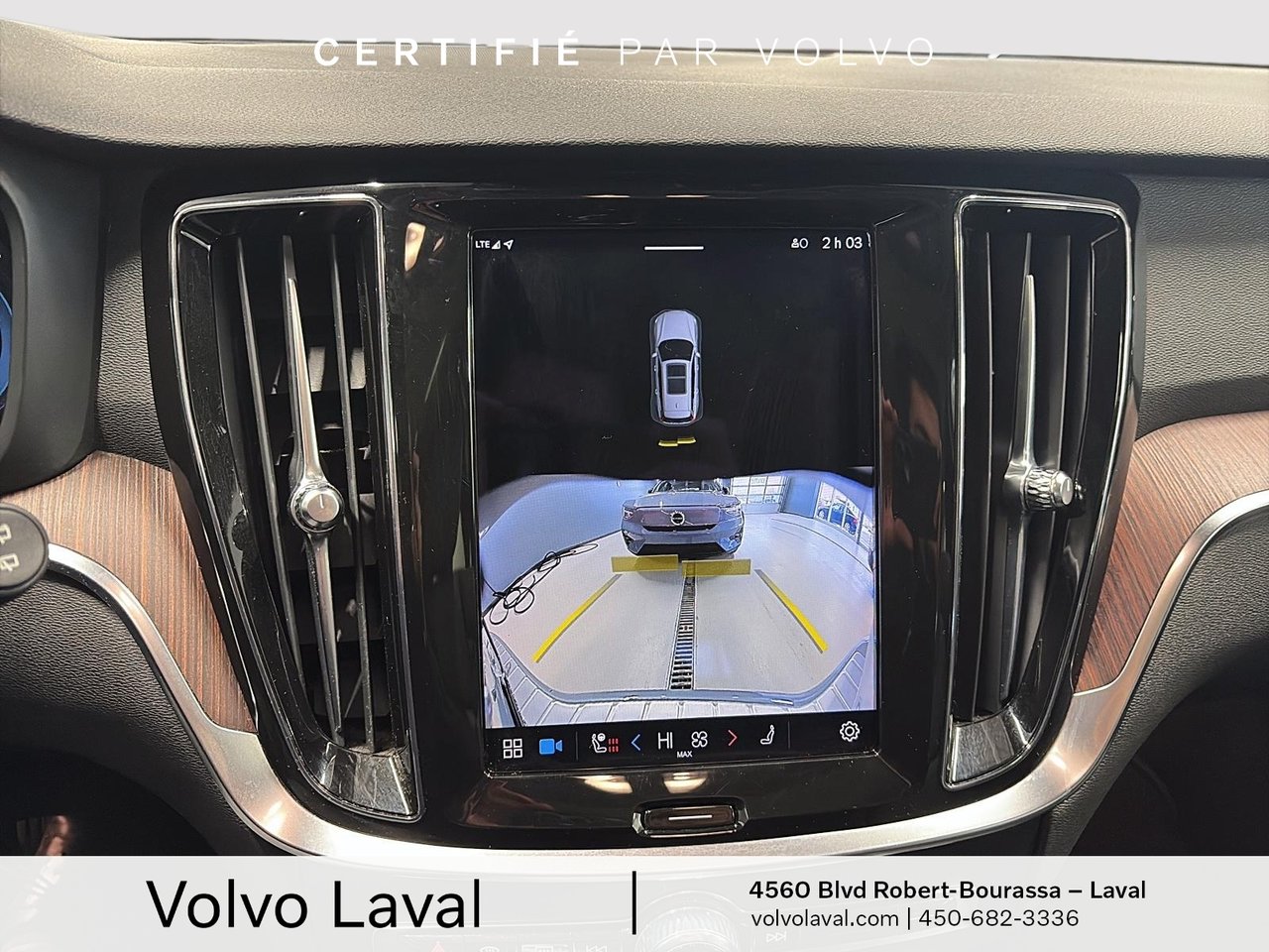 2024 Volvo V60 Cross Country - Image 18