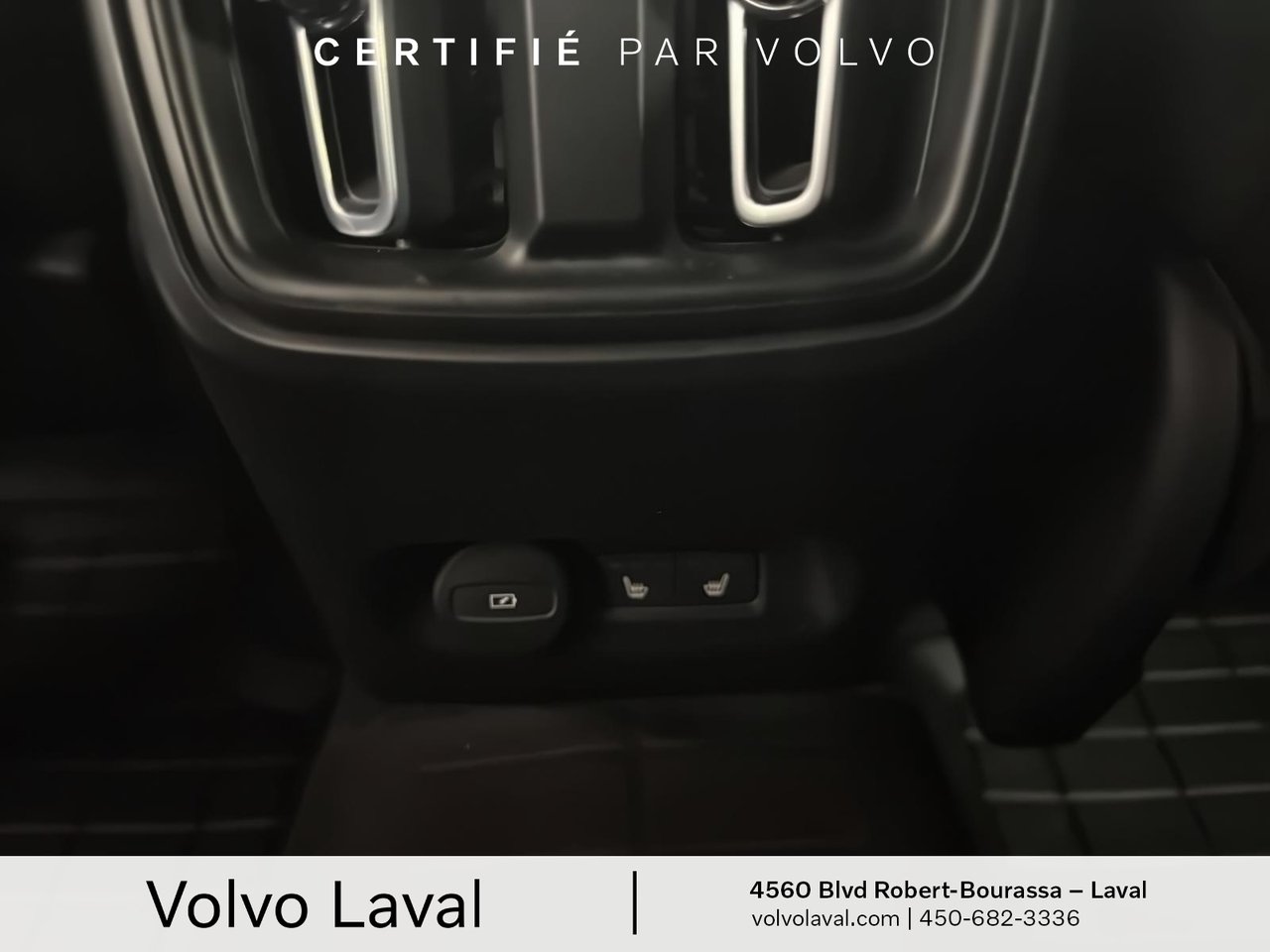 2023 Volvo XC40 Recharge Pure Electric - Image 10