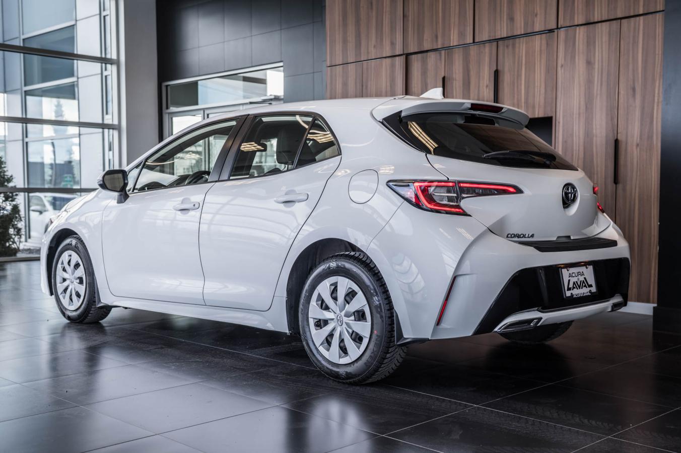 2022 Toyota Corolla - Image 35