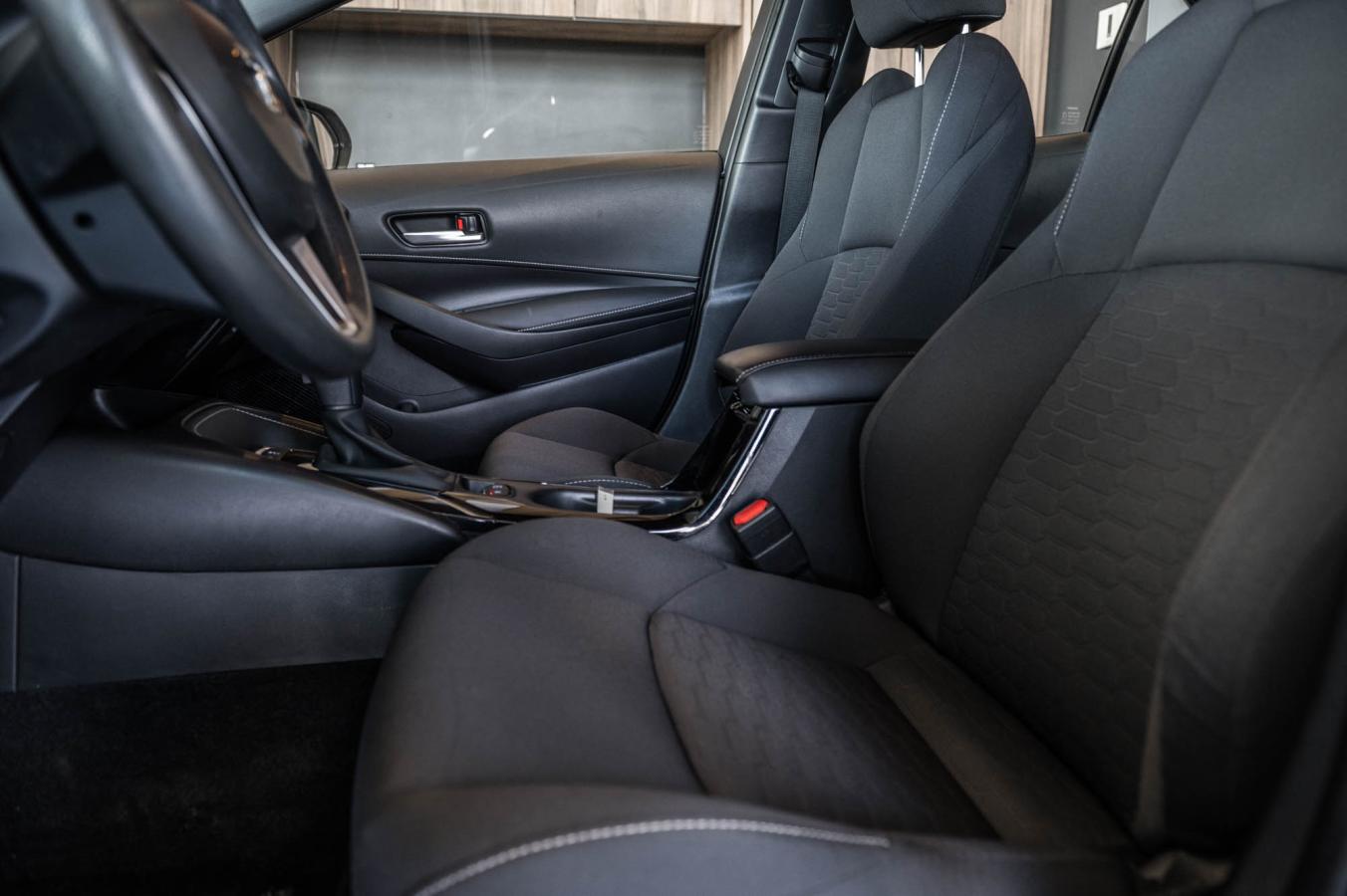 2022 Toyota Corolla - Image 40