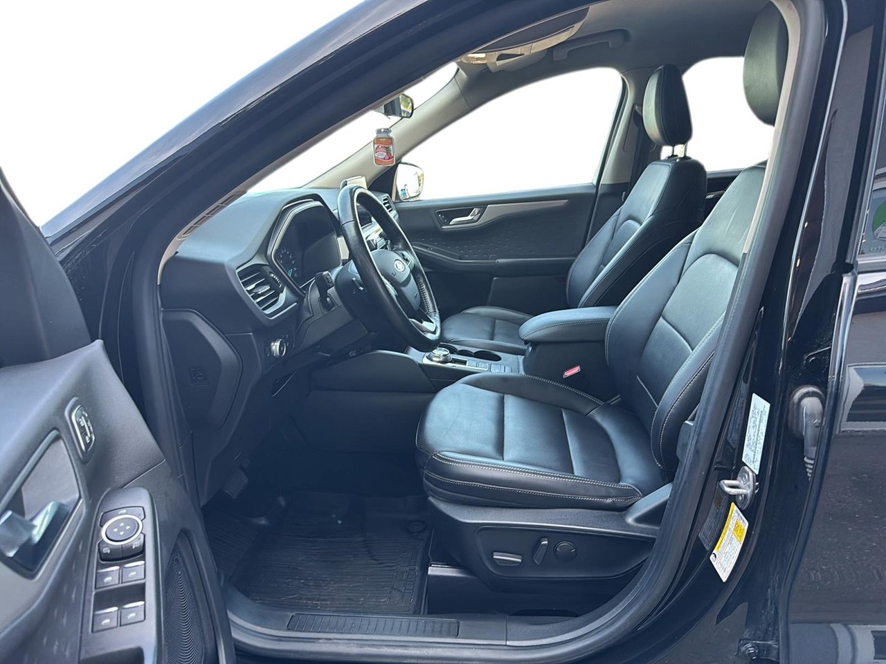 2020 Ford Escape - Image 9