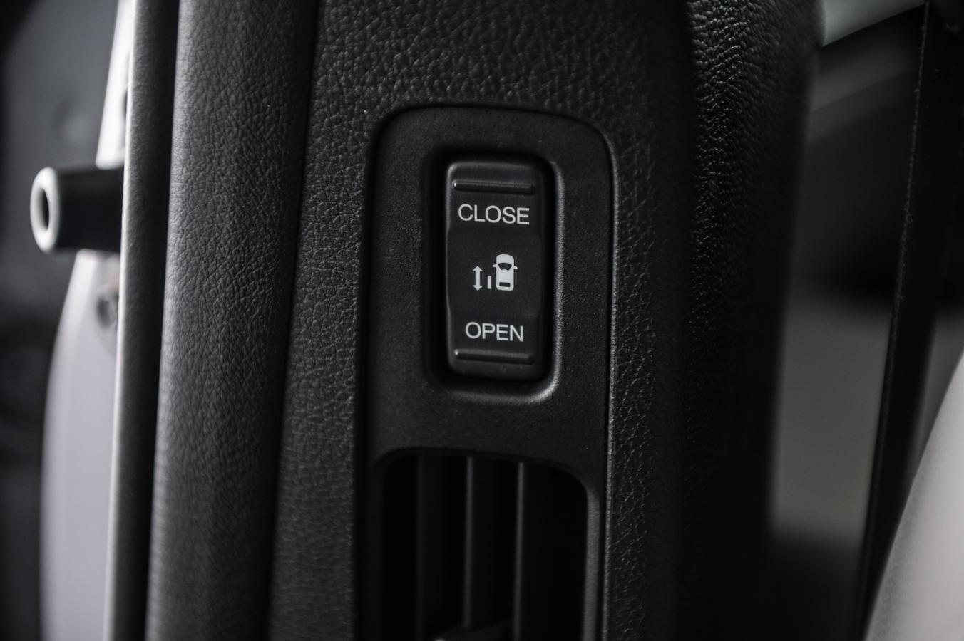 2019 Honda Odyssey - Image 35