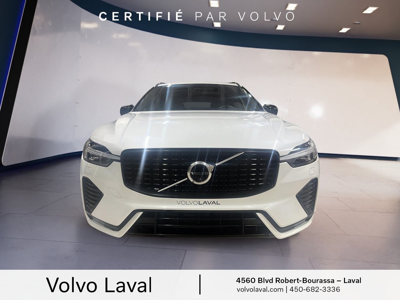 2022 Volvo XC60 - Image 2
