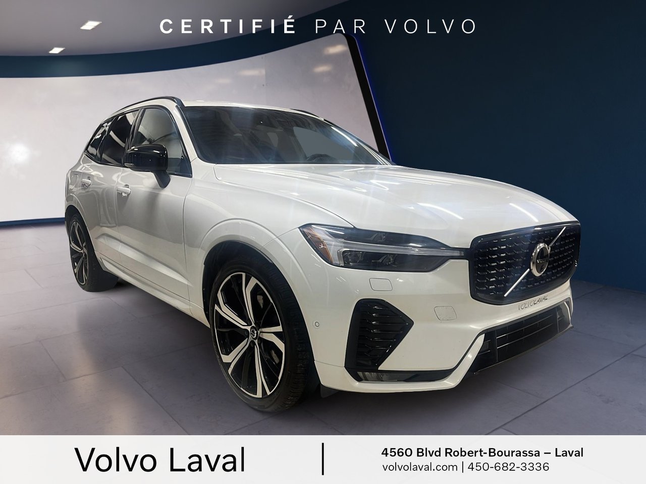 2022 Volvo XC60 - Image 3