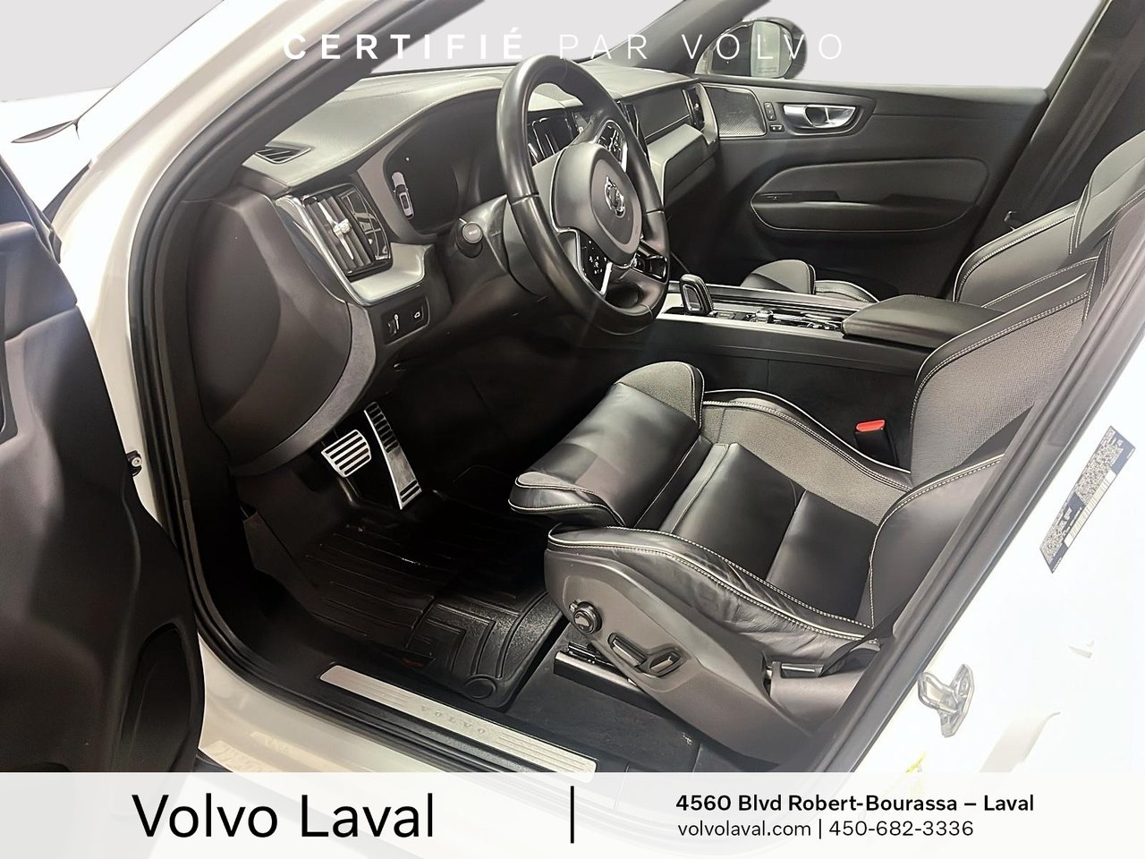 2022 Volvo XC60 - Image 9