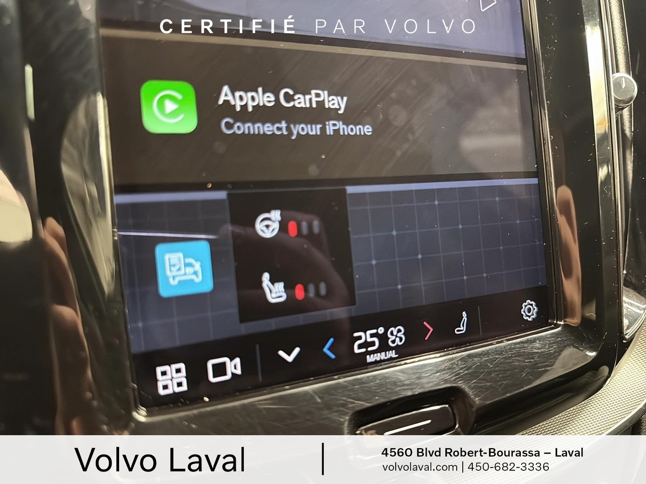 2022 Volvo XC60 - Image 13