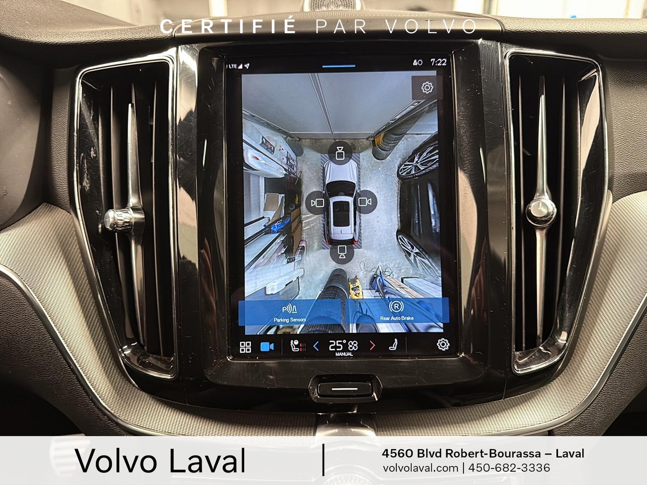 2022 Volvo XC60 - Image 15