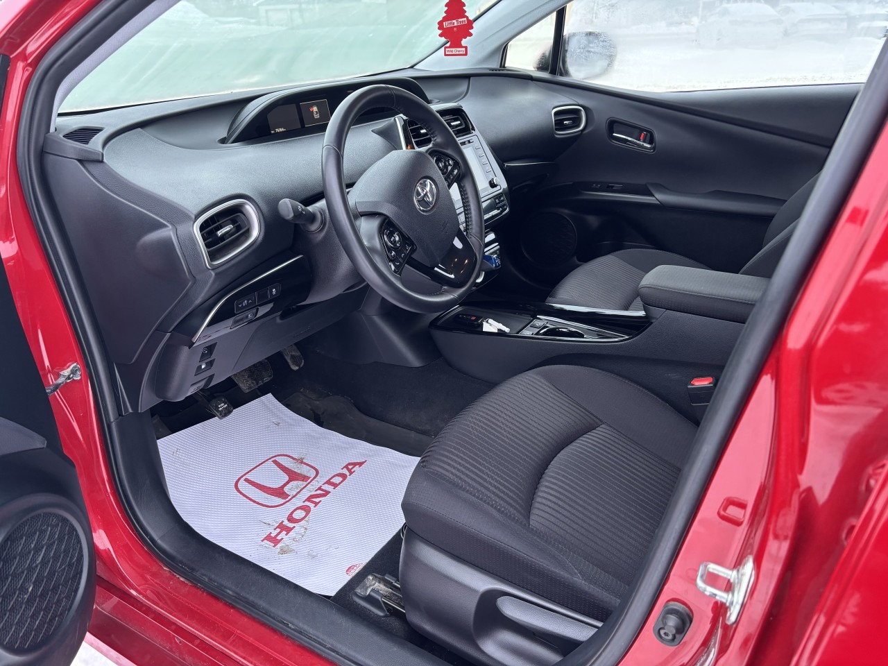 2022 Toyota Prius Prime - Image 10