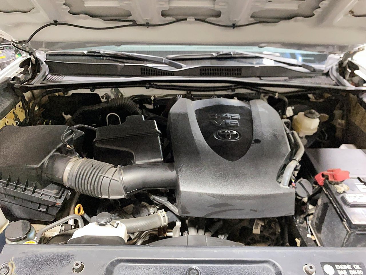 2018 Toyota Tacoma - Image 8