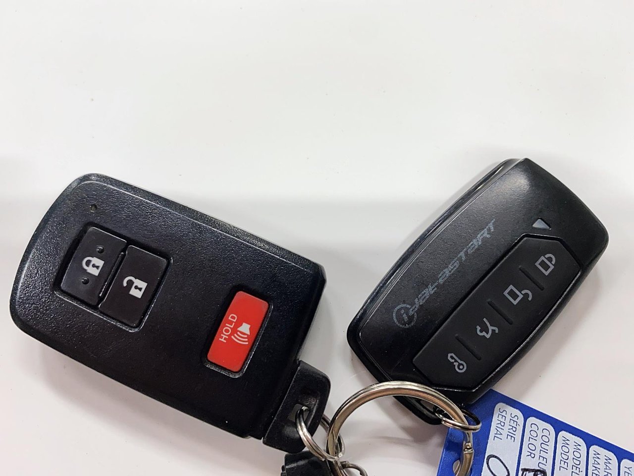 2018 Toyota Tacoma - Image 16