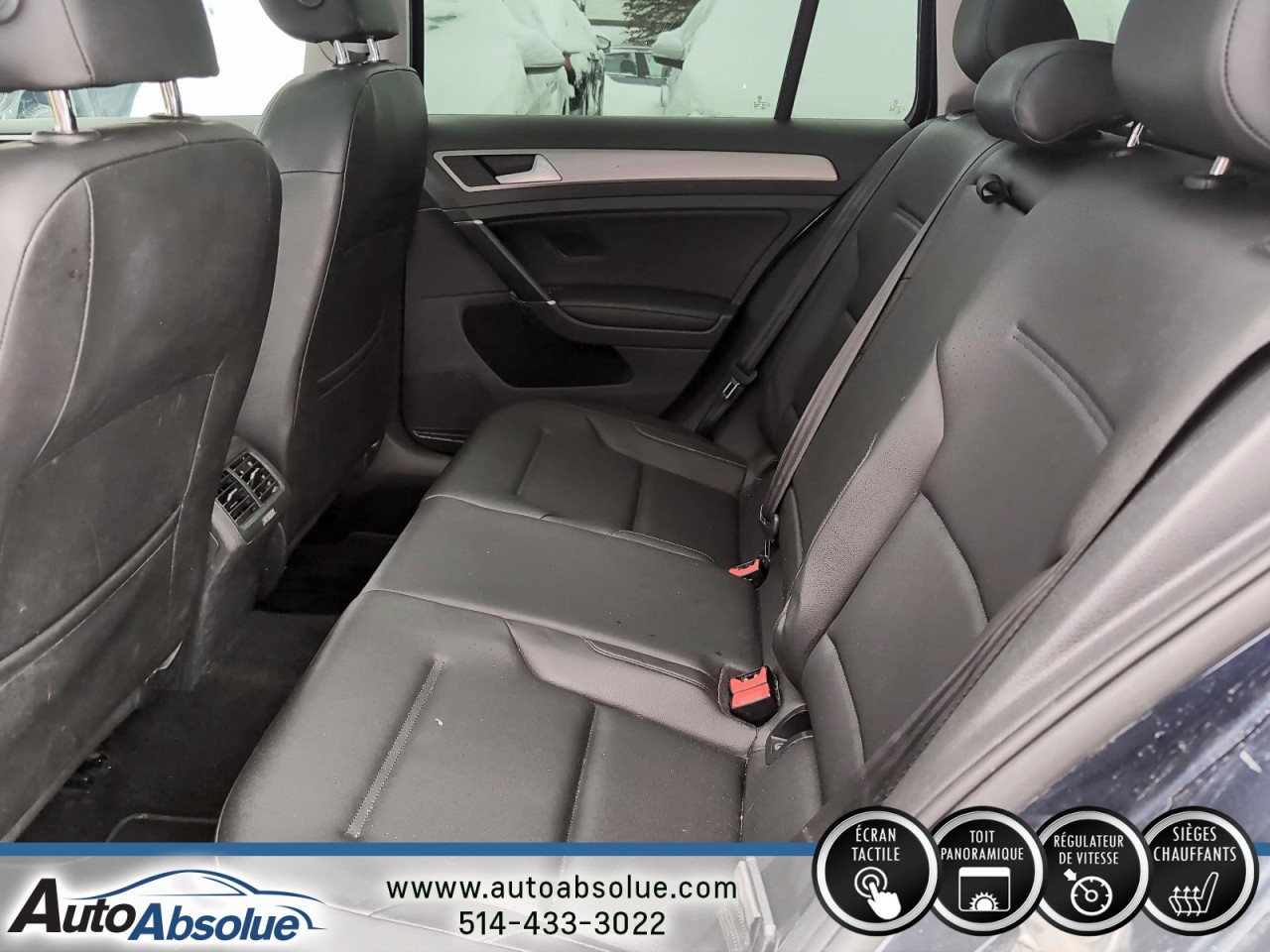 2017 Volkswagen Golf SportWagen - Image 8