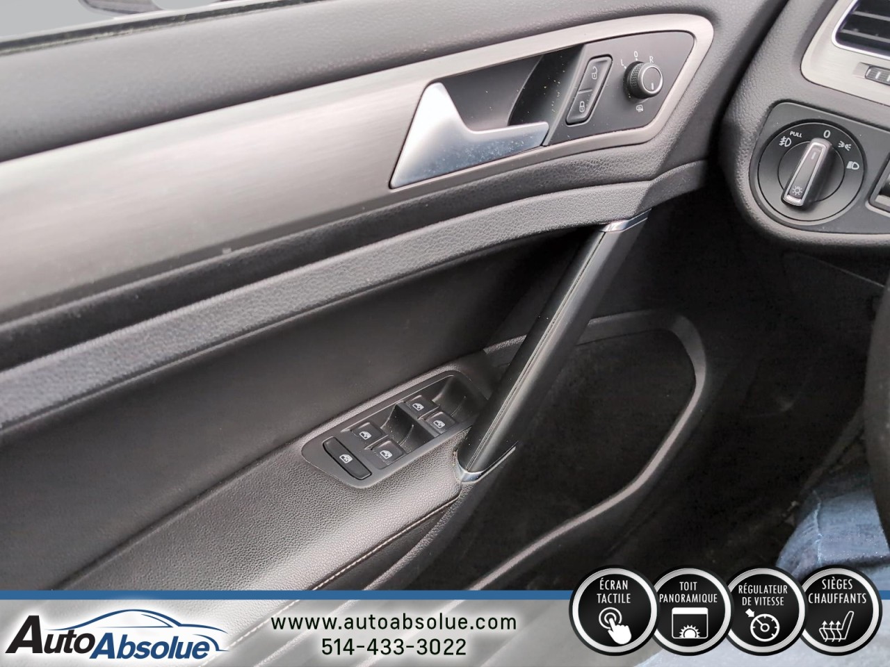 2017 Volkswagen Golf SportWagen - Image 11