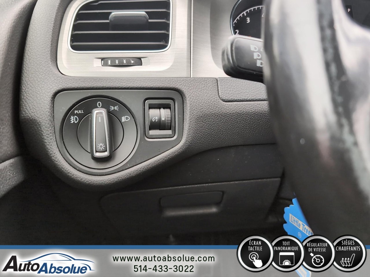 2017 Volkswagen Golf SportWagen - Image 15