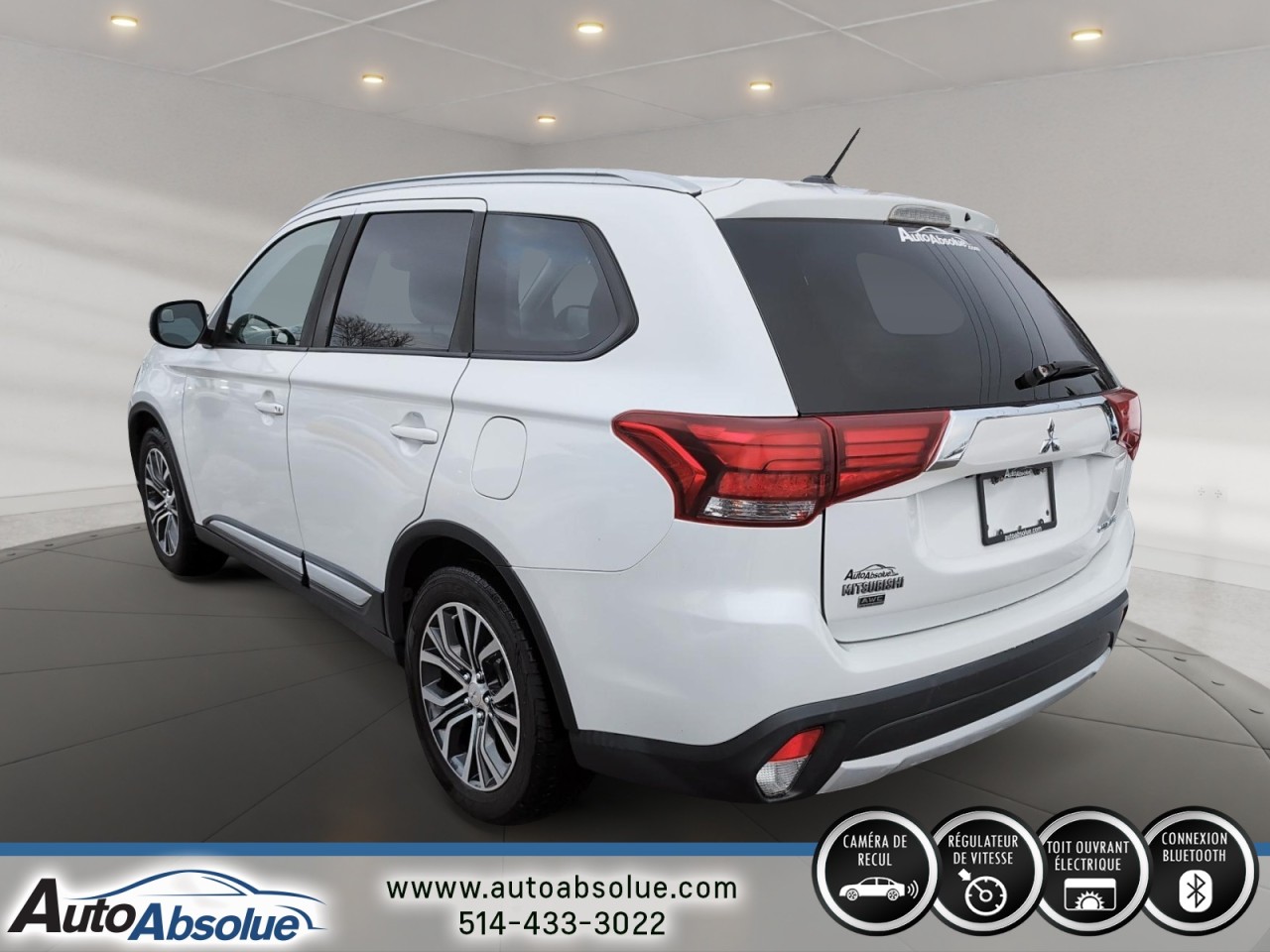 2016 Mitsubishi Outlander - Image 4