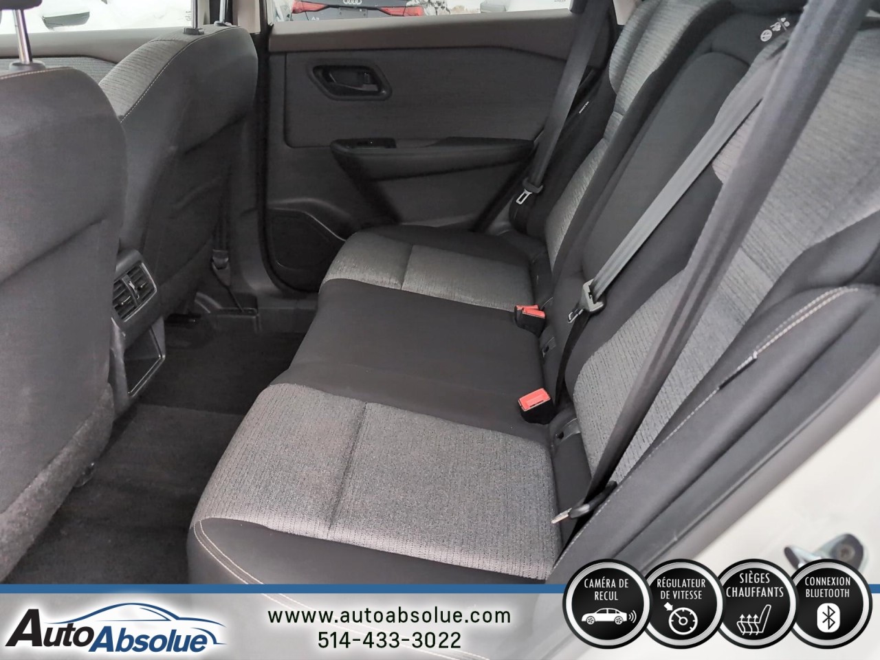 2022 Nissan Rogue - Image 8