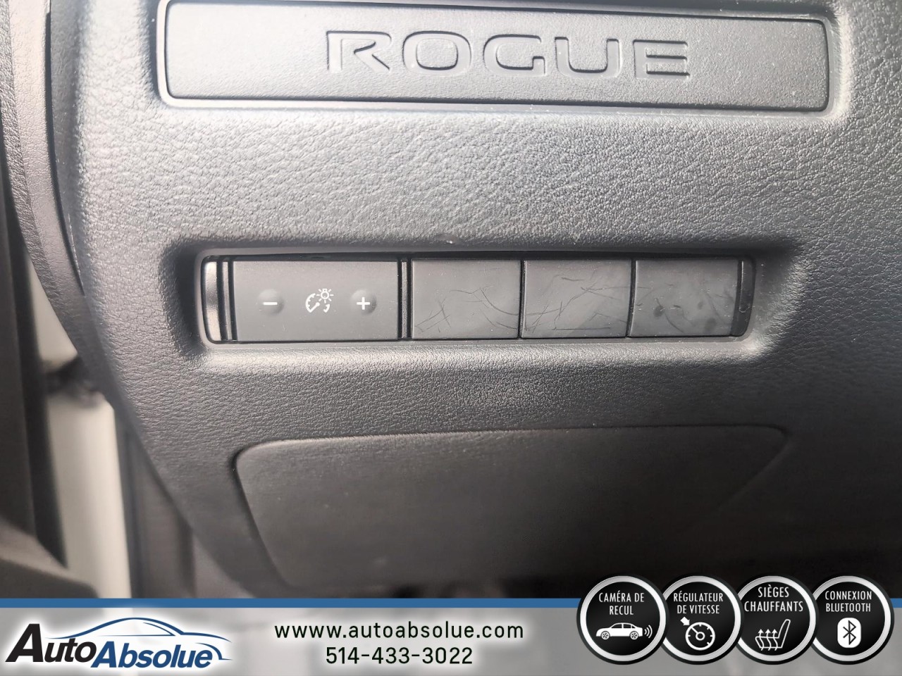 2022 Nissan Rogue - Image 16