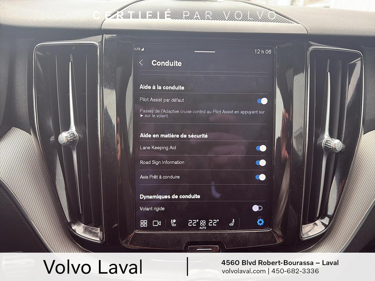 2022 Volvo XC60 - Image 16
