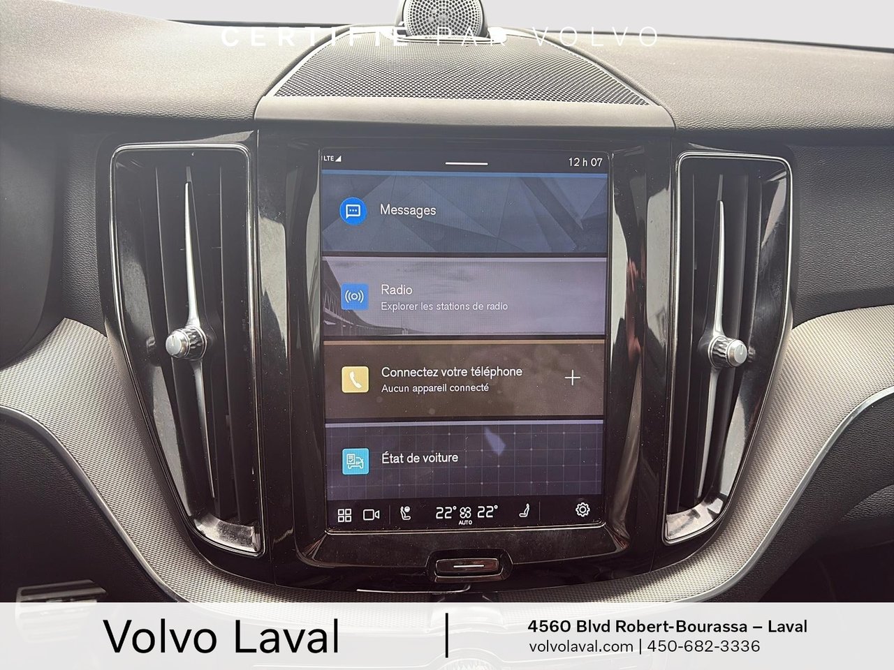 2022 Volvo XC60 - Image 19