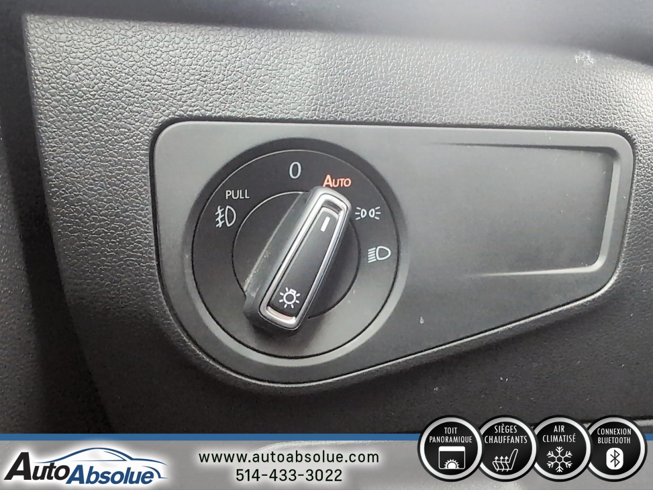 2019 Volkswagen Tiguan - Image 16